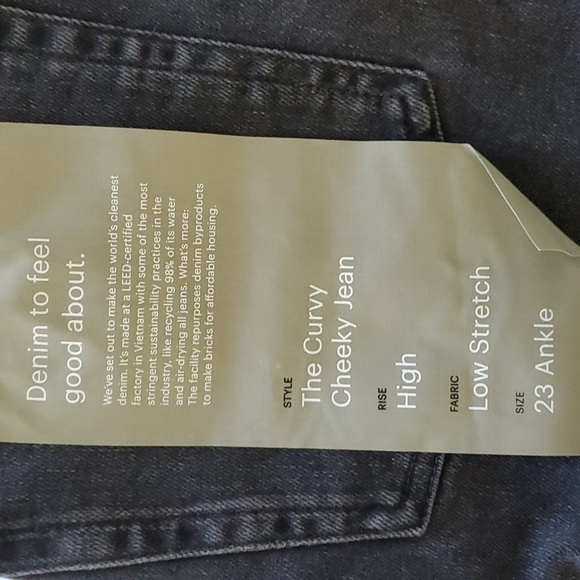 NWT Everlane The Curvy Cheeky Straight Jean in Washed Black size 23 ankle - Picture 8 of 8